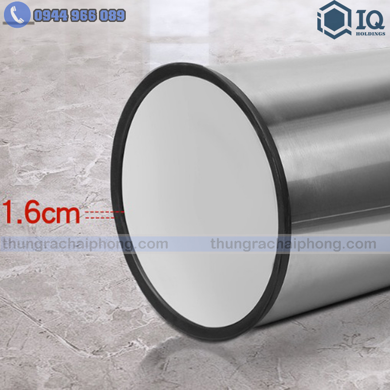 thung-rac-inox-nap-bap-benh-8