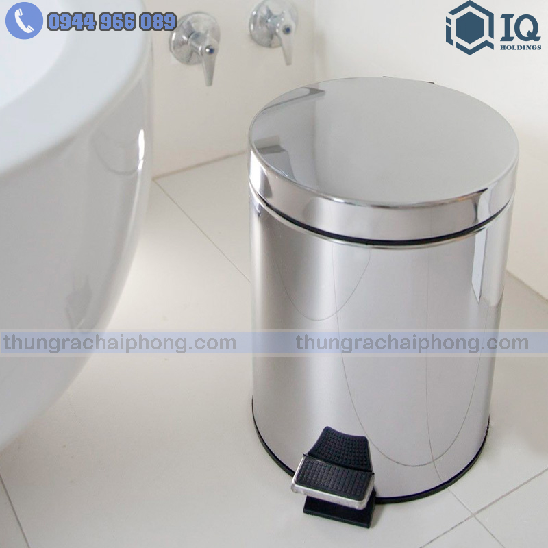 thung-rac-inox-dap-chan-tron